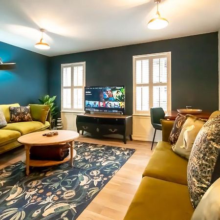 Charles St Chester City Townhouse By Rework Accommodation エクステリア 写真