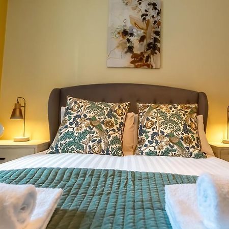 Charles St Chester City Townhouse By Rework Accommodation エクステリア 写真