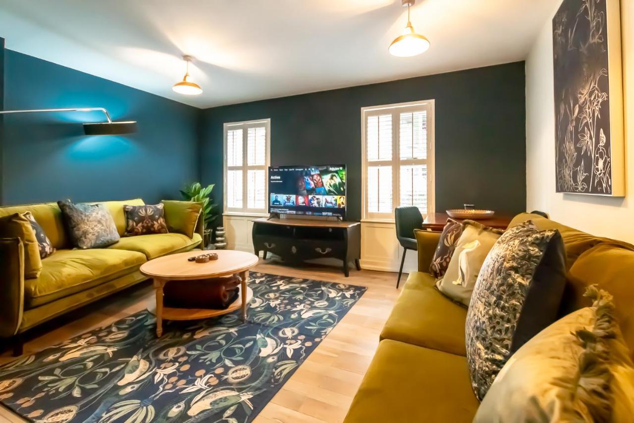 Charles St Chester City Townhouse By Rework Accommodation エクステリア 写真