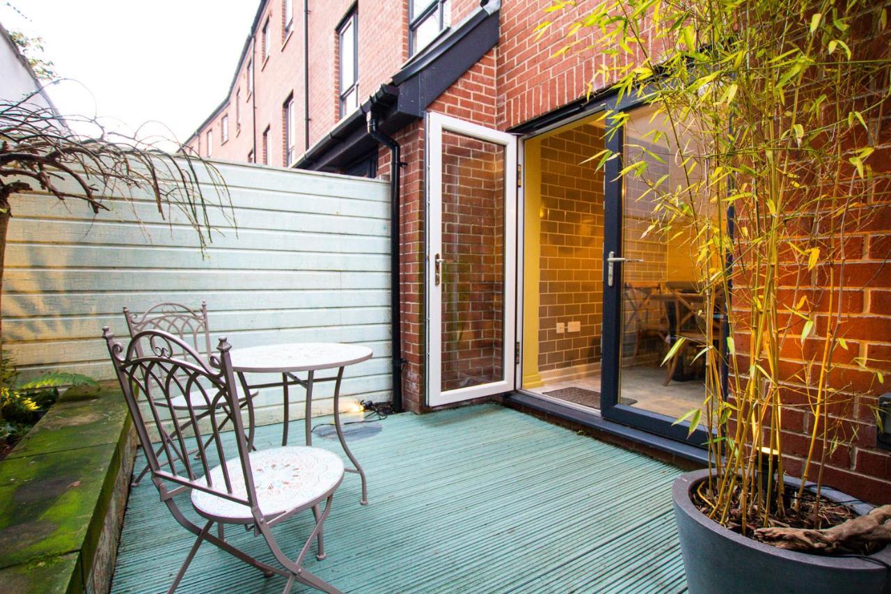 Charles St Chester City Townhouse By Rework Accommodation エクステリア 写真