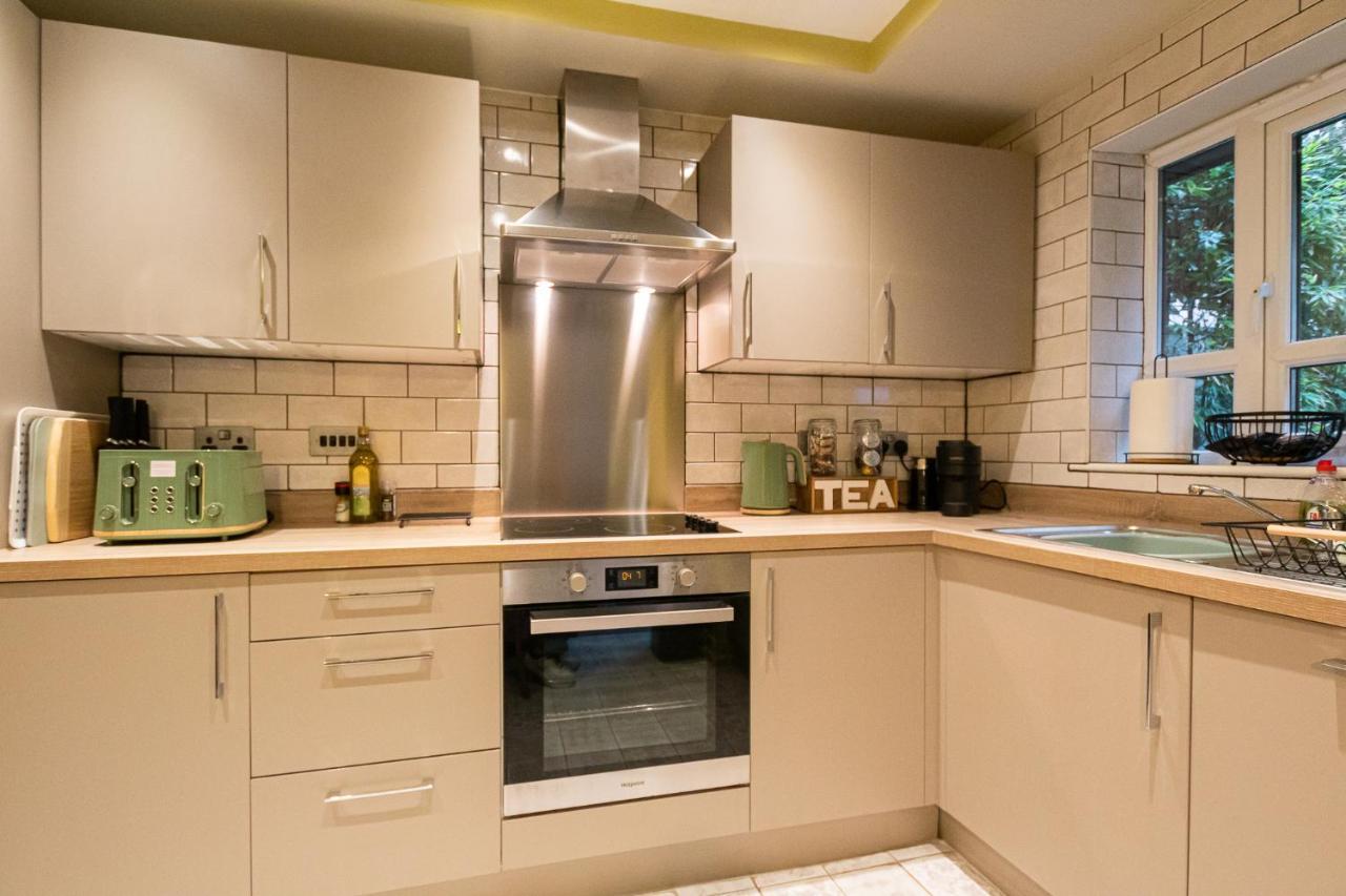 Charles St Chester City Townhouse By Rework Accommodation エクステリア 写真